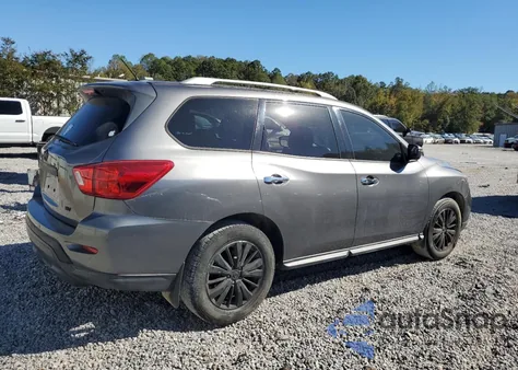 2017 Nissan Pathfinder S z USA, uszkodzony, nr VIN 5N1DR2MN8HC633330